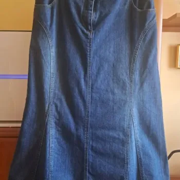 Nabízím novou džínovou sukni vel. 48/50