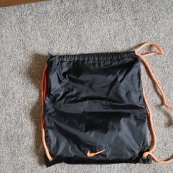 Batoh NIKE Tienpo